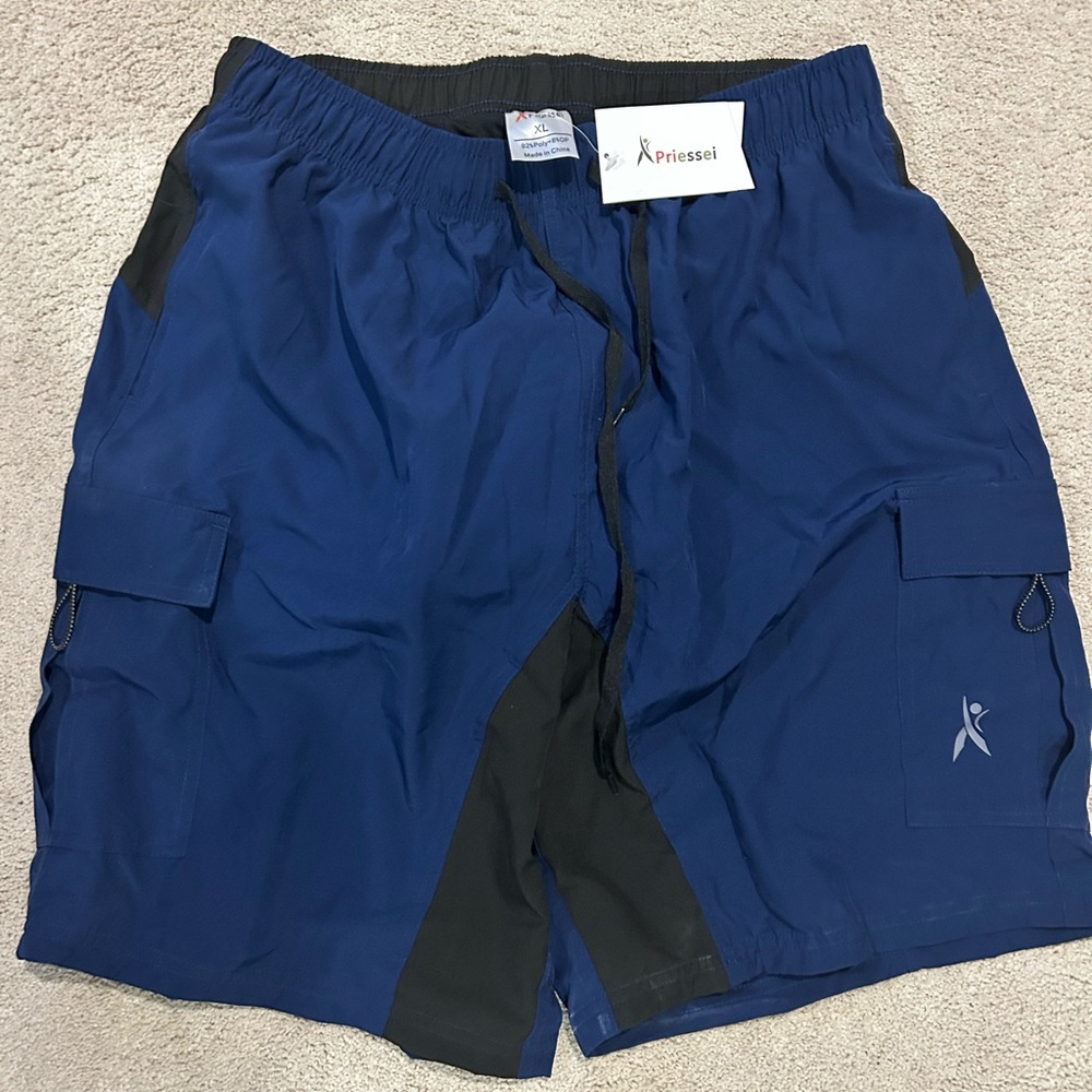 Priessei Biker Shorts